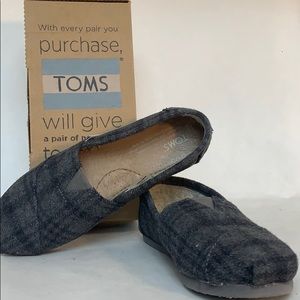 Toms Grey Shoes